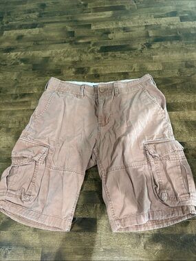 Men's Cargo Shorts in Faded Khaki